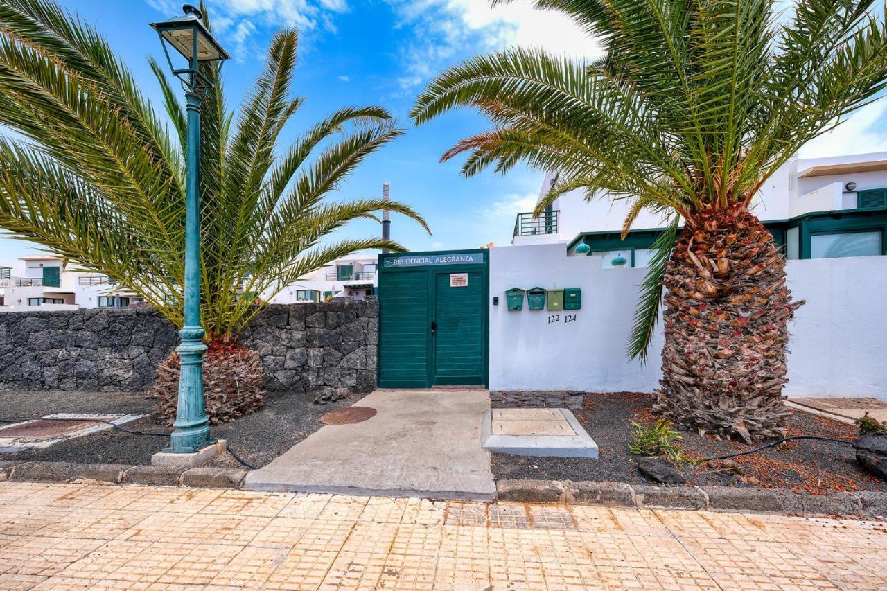 Casa Costa Esmeralda-Shared Pool Costa Teguise Exterior photo